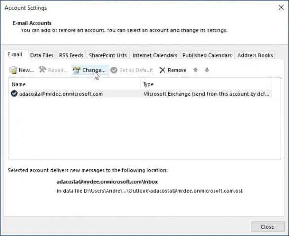 Jak přidat další poštovní schránku do programu Outlook