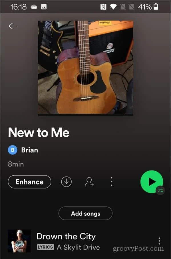 Ako zmeniť obrázok zoznamu skladieb Spotify