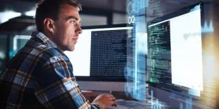 Bruk Windows-tast+R for å raskt starte apper som administrator