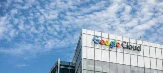 Slik blokkerer du spesifikke nettsteder fra søkeresultatene til Google-kontoen din