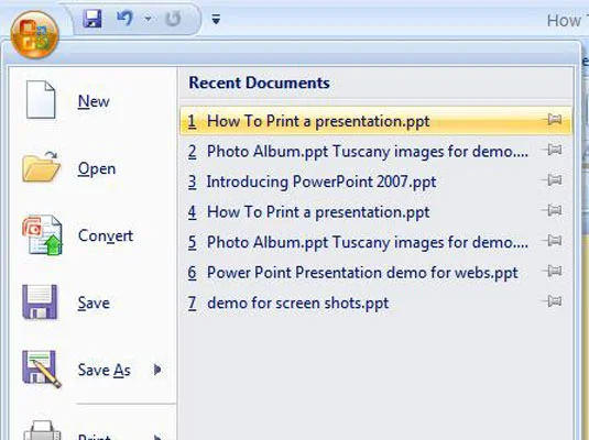 Kā rediģēt tekstu programmā PowerPoint 2007