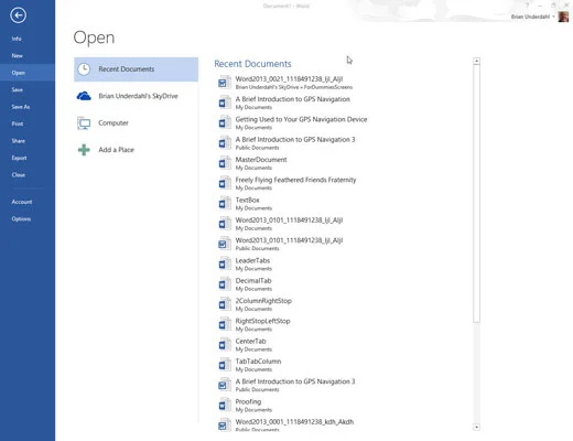 Kā lietot atvērto komandu programmā Word 2013