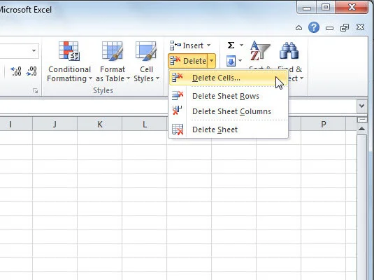 Kā izdzēst šūnas un datus programmā Excel 2010