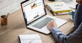 Как да добавяте снимки към въпроси и отговори в Google Forms
