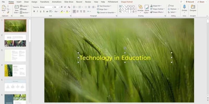 Kako zasukati besedilo in slike v programu Microsoft PowerPoint