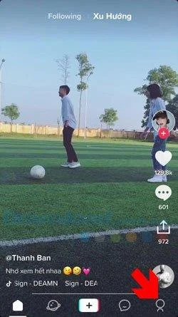 Kā izmantot TikTok videoklipus kā tālruņa fonu