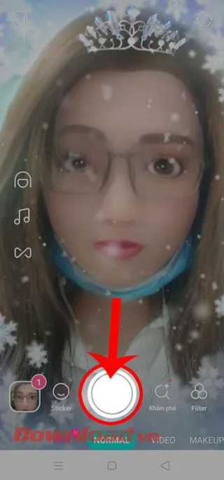 Norādījumi anime stila selfiju uzņemšanai ar B612