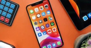 IOS 15: Kako spremeniti čas in lokacijo fotografij na iPhoneu