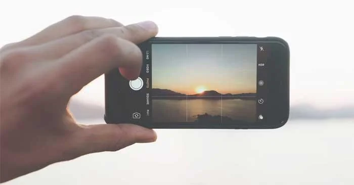 Kako omogočiti mrežne okvirje na iPhoneu