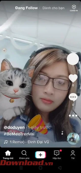 Инструкции за запис на видеоклипове в TikTok с ефекта Baby Cat на рамото ви