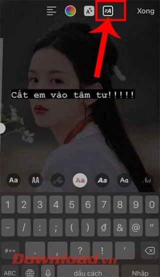 Norādījumi ārkārtīgi karsta melna fona teksta izveidei TikTok