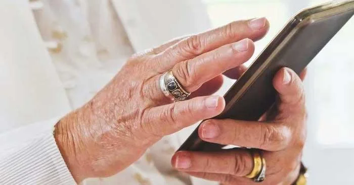 Hasznos tippek az iPhone használatához idősek számára